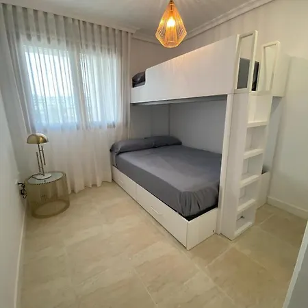 Apartment With Sea View In Sunsetgolf